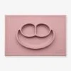 Set De Table Tout-en-un Avec Assiette EZPZ Happy Mat En Silicone Rose - EZPZ -Produits Pour Bébé set de table tout en un avec assiette ezpz happy mat en silicone